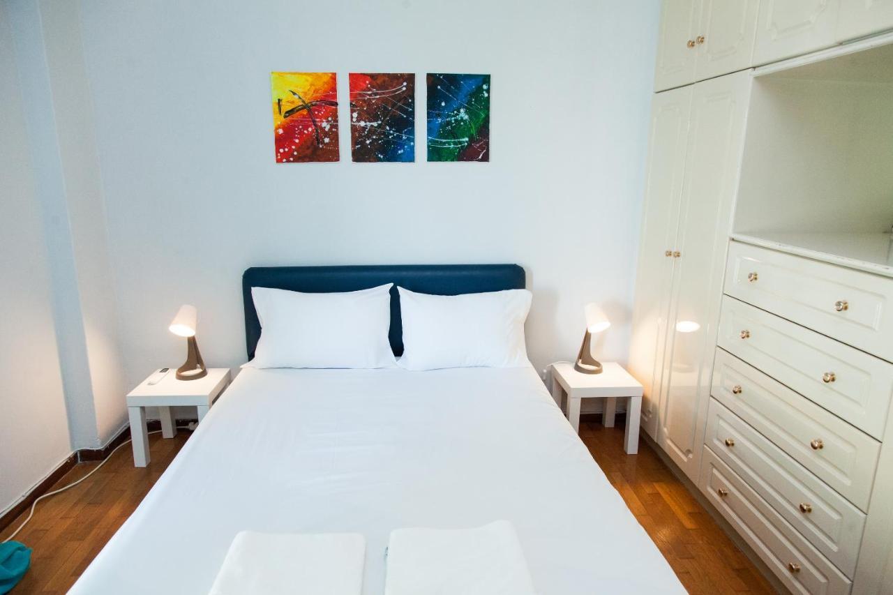 Brand New, Cheerful Apartment In Central أثينا المظهر الخارجي الصورة