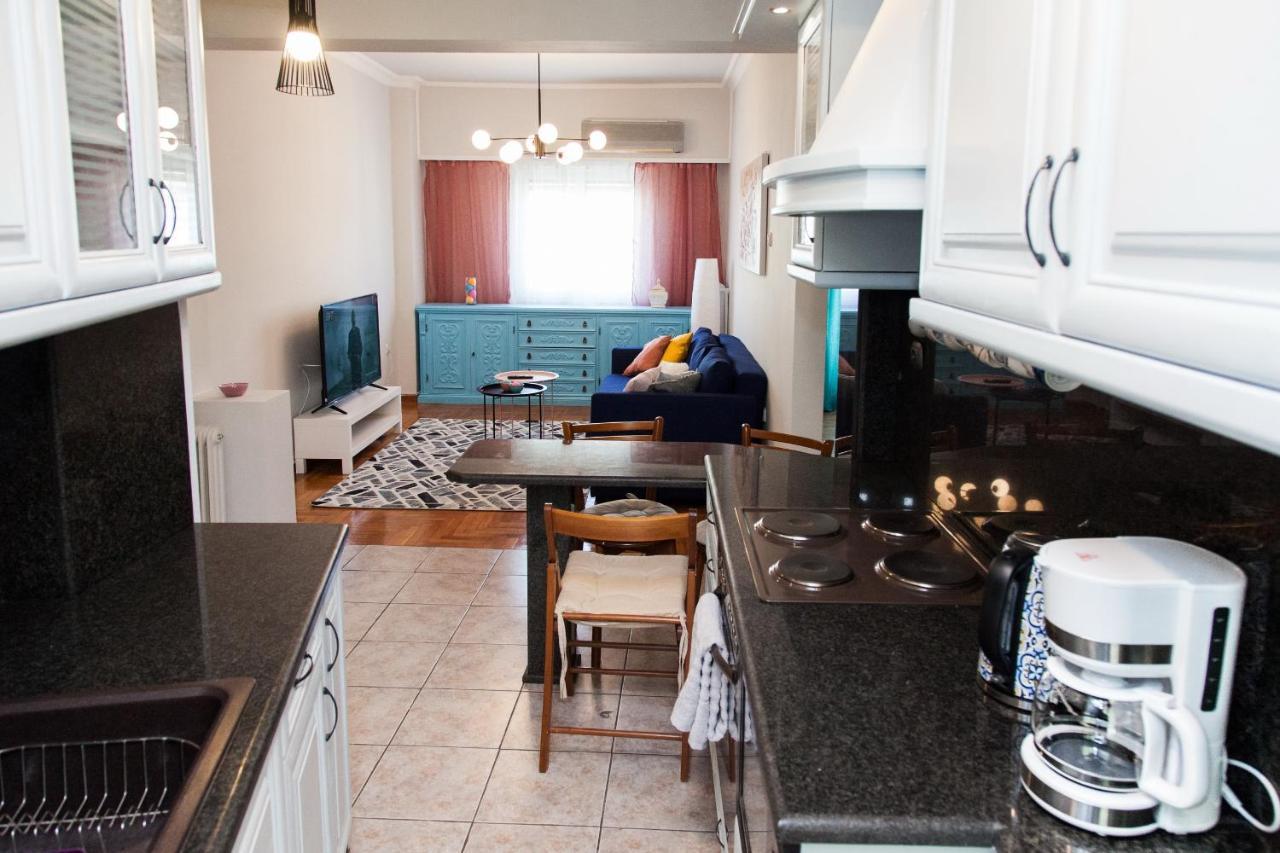 Brand New, Cheerful Apartment In Central أثينا المظهر الخارجي الصورة